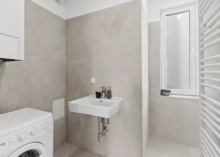 Διαμέρισμα Feelhome-balkon-zentrum-6 Gaeste-wifi-smart Tv Βιέννη