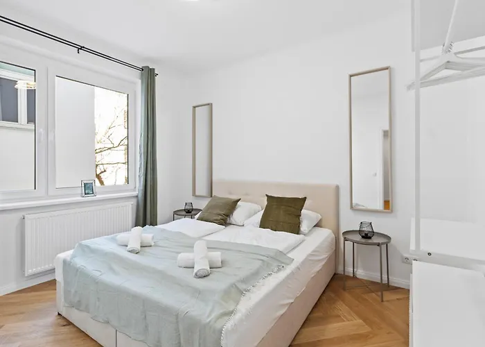 Διαμέρισμα Feelhome-balkon-zentrum-6 Gaeste-wifi-smart Tv