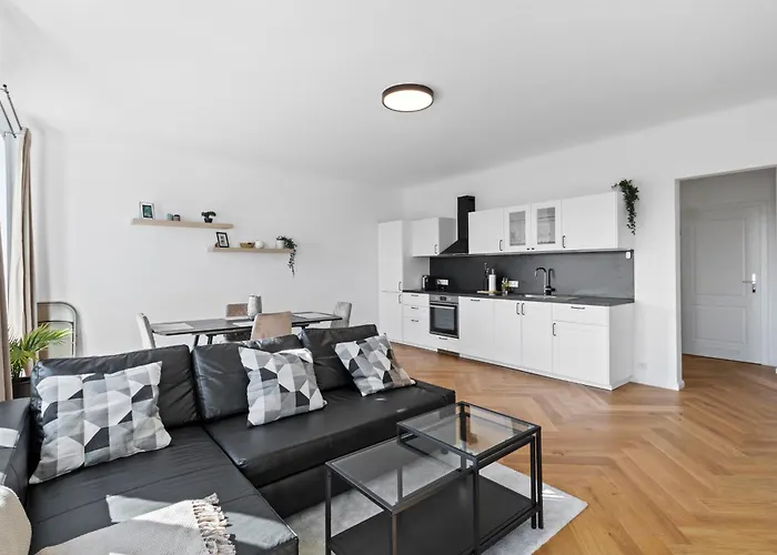Feelhome-balkon-zentrum-6 Gaeste-wifi-smart Tv Διαμέρισμα